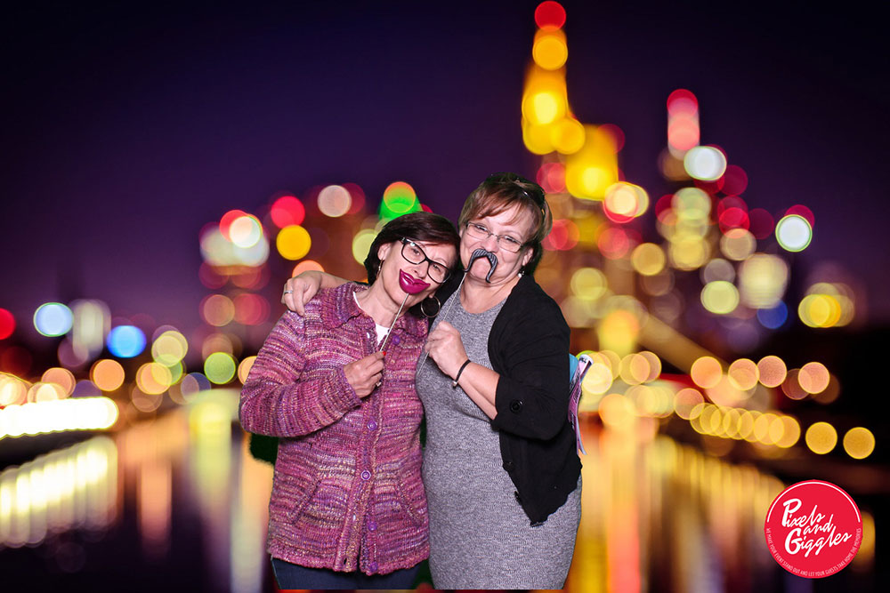 PIXELS-AND-GIGGLES-GREEN-SCREEN4